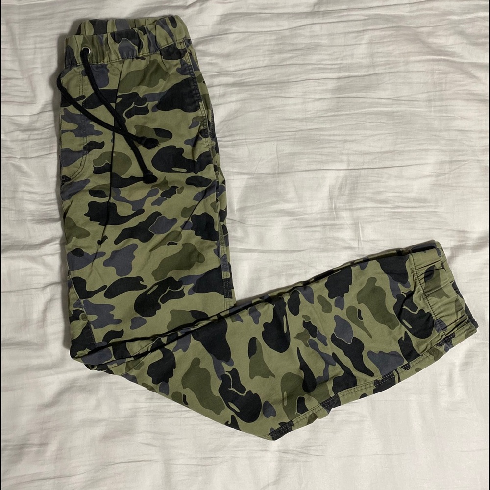 Camouflage joggers